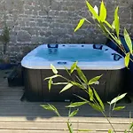 Frühstückspension Domaine Des Tours Vauquelin 3*