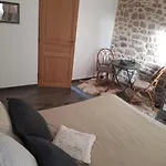 Domaine Des Tours Vauquelin