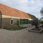 Domaine Des Tours Vauquelin