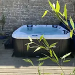 Domaine Des Tours Vauquelin Frühstückspension Putanges