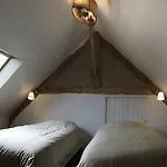 Domaine Des Tours Vauquelin 3*