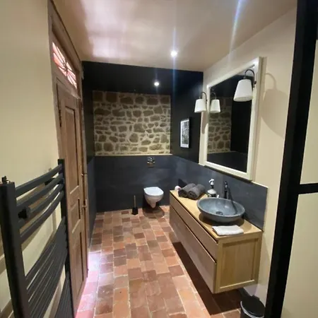 Bed & Breakfast Domaine Des Tours Vauquelin