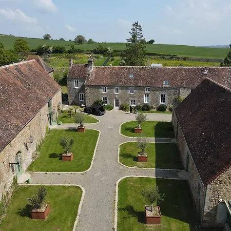 Frühstückspension Domaine Des Tours Vauquelin Putanges