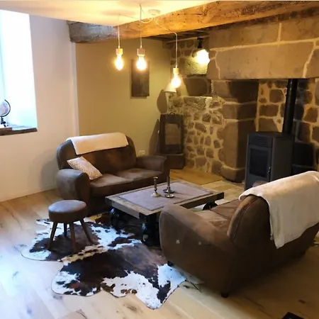 Bed & Breakfast Domaine Des Tours Vauquelin
