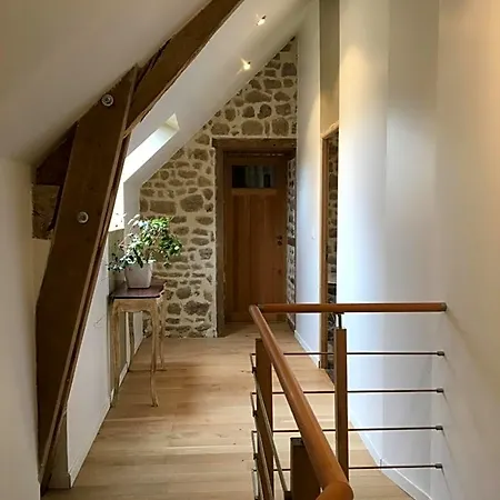 Domaine Des Tours Vauquelin