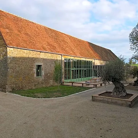 Domaine Des Tours Vauquelin Putanges