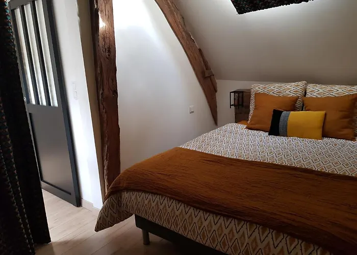 Domaine Des Tours Vauquelin Putanges