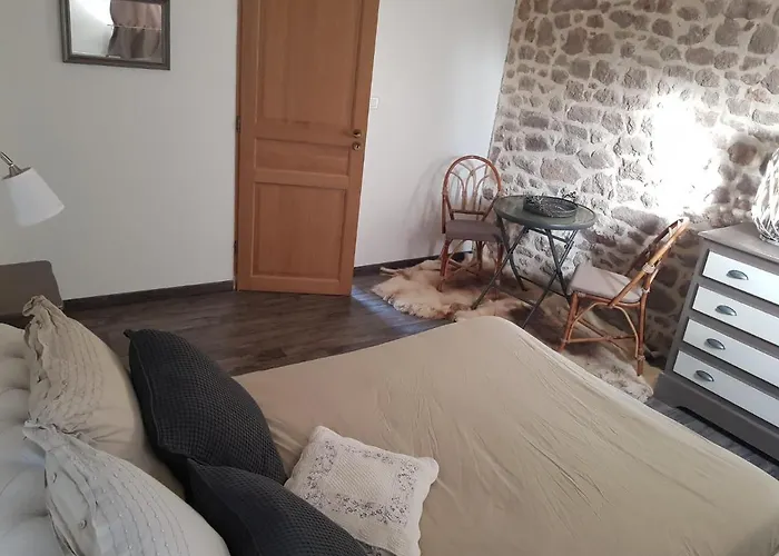 Domaine Des Tours Vauquelin