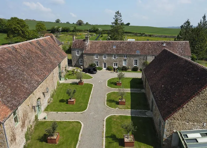 Bed & Breakfast Domaine Des Tours Vauquelin Putanges