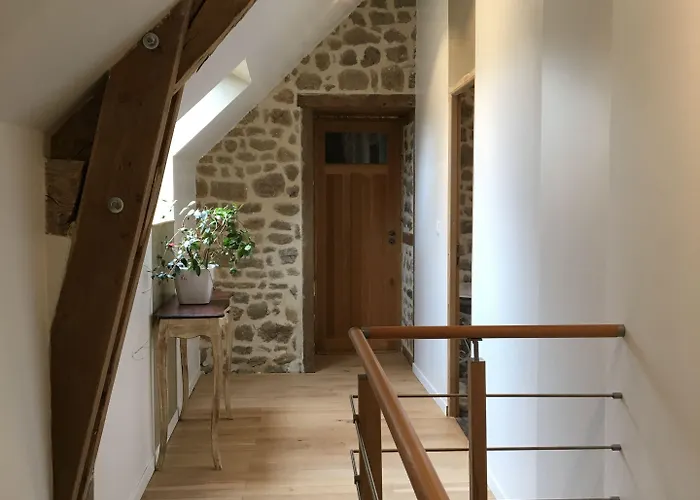 Domaine Des Tours Vauquelin Bed & Breakfast Putanges