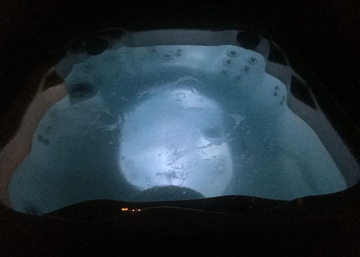 Domaine Des Tours Vauquelin Bed & Breakfast Putanges