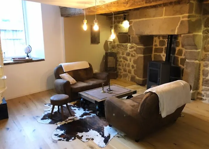 Bed & Breakfast Domaine Des Tours Vauquelin